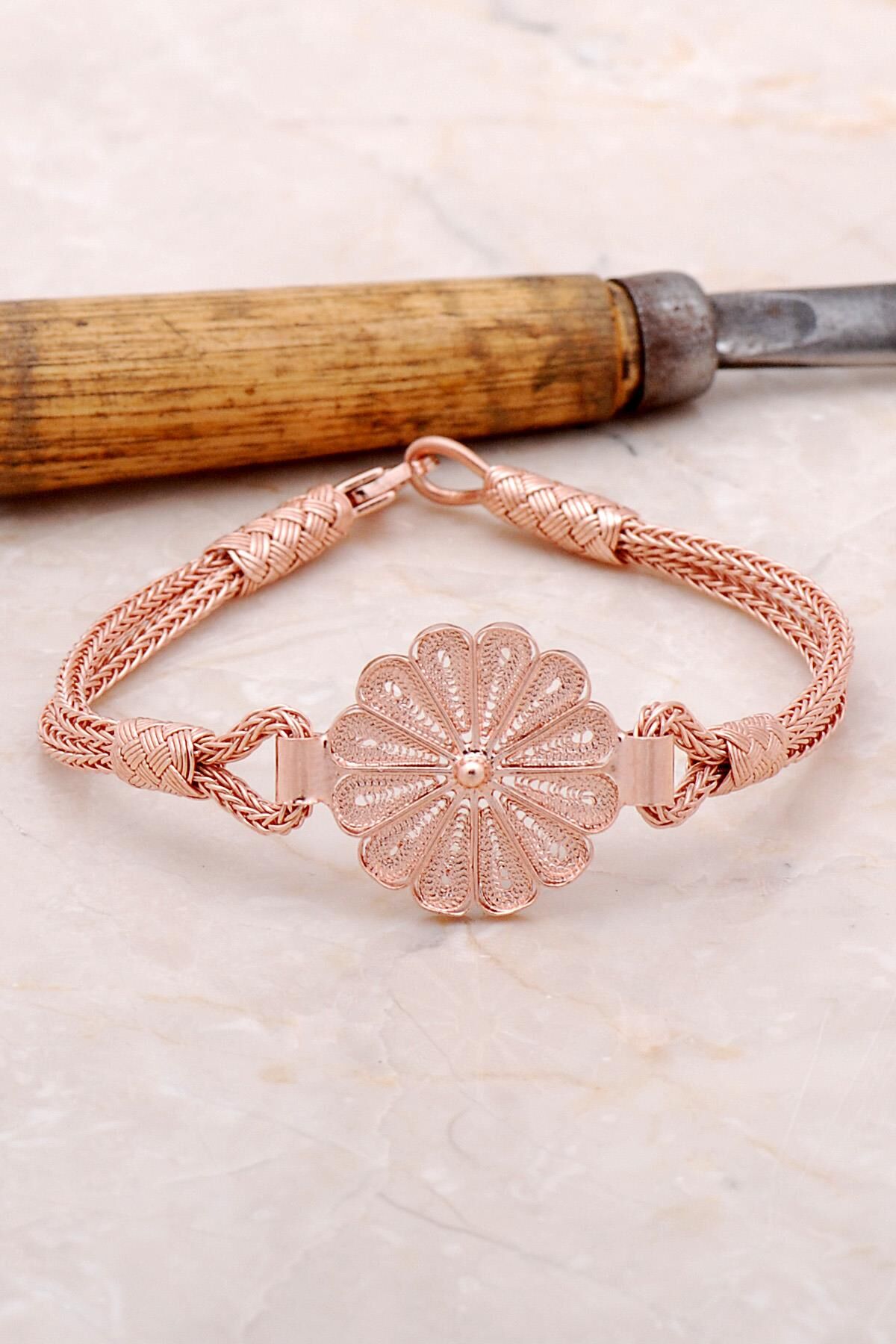 Telkari Kazaziye İşlemeli Rose Gümüş Bileklik 3370