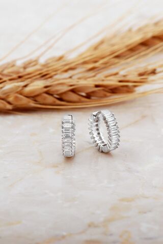 13 Mm Baget Taşlı Küçük Boy Rodyumlu Gümüş Halka Küpe 7126