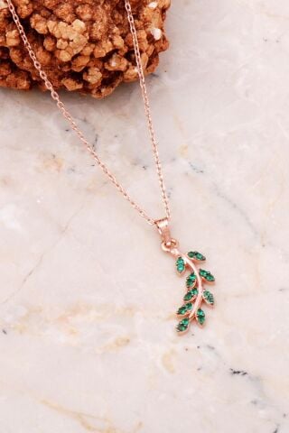 Yaprak Model Rose Gümüş Yeşil Taşlı Kolye 7121