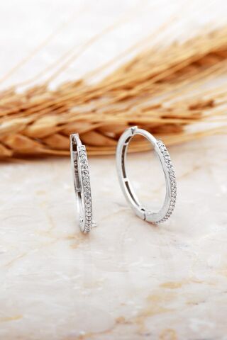 22 Mm Taşlı Rodyumlu Gümüş Halka Küpe 7133