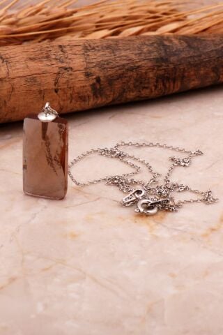 Renk Değiştiren Sultan Taşlı Kare Kesim Rodyumlu Gümüş Kolye 7958