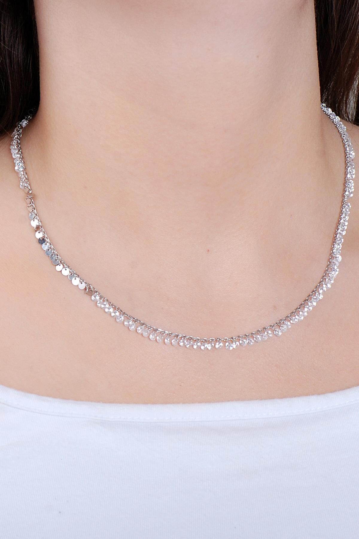 Pullu Zirkon Taşlı Rodyumlu Gümüş Kolye 7718