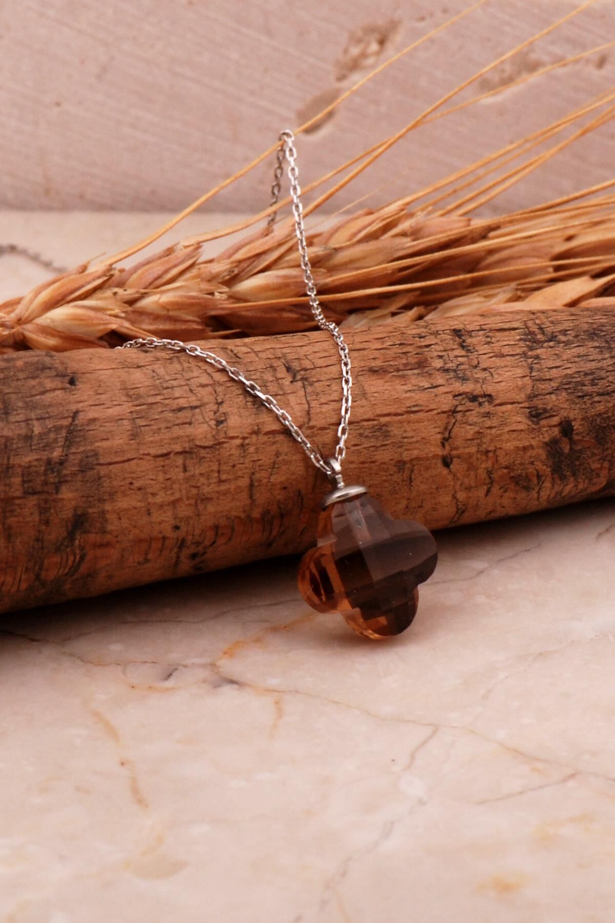 Renk Değiştiren Sultan Taşlı Yonca Rodyumlu Gümüş Kolye 7961