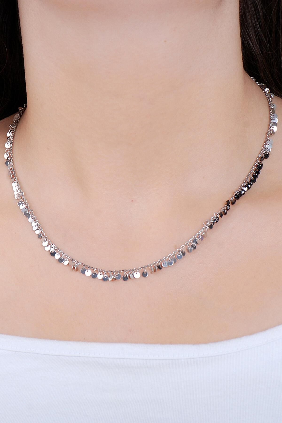 Pullu Oniks Taşlı Rodyumlu Gümüş Kolye 7719