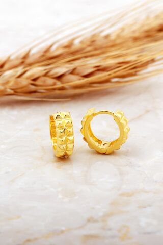 13 Mm Piramit Altın Kaplama Gümüş Halka Küpe 7150