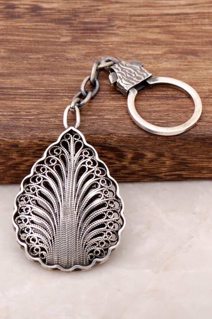 Telkari İşlemeli Yaprak Motifli Elişi Gümüş Anahtarlık 09