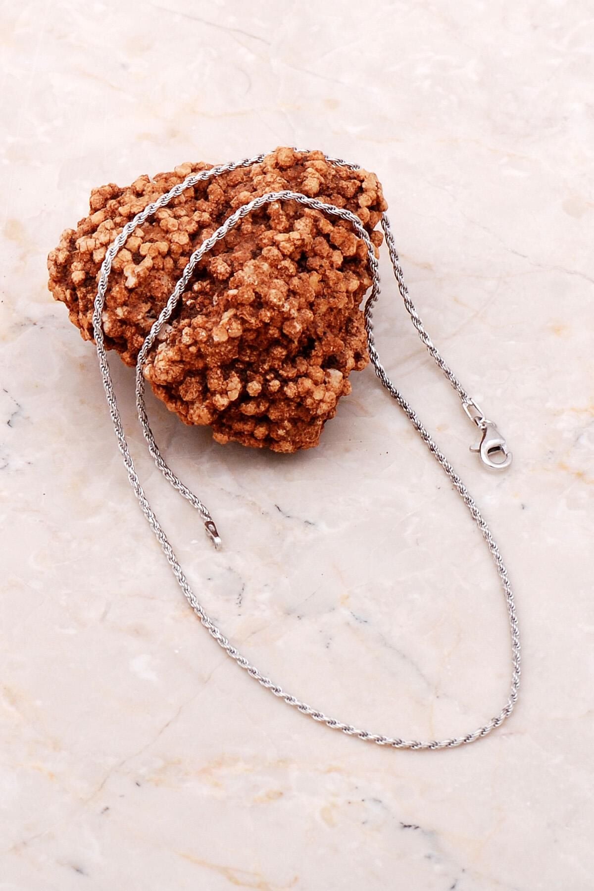 Burgu İtalyan Rodyumlu Gümüş 42 Cm Zincir Kolye 7127