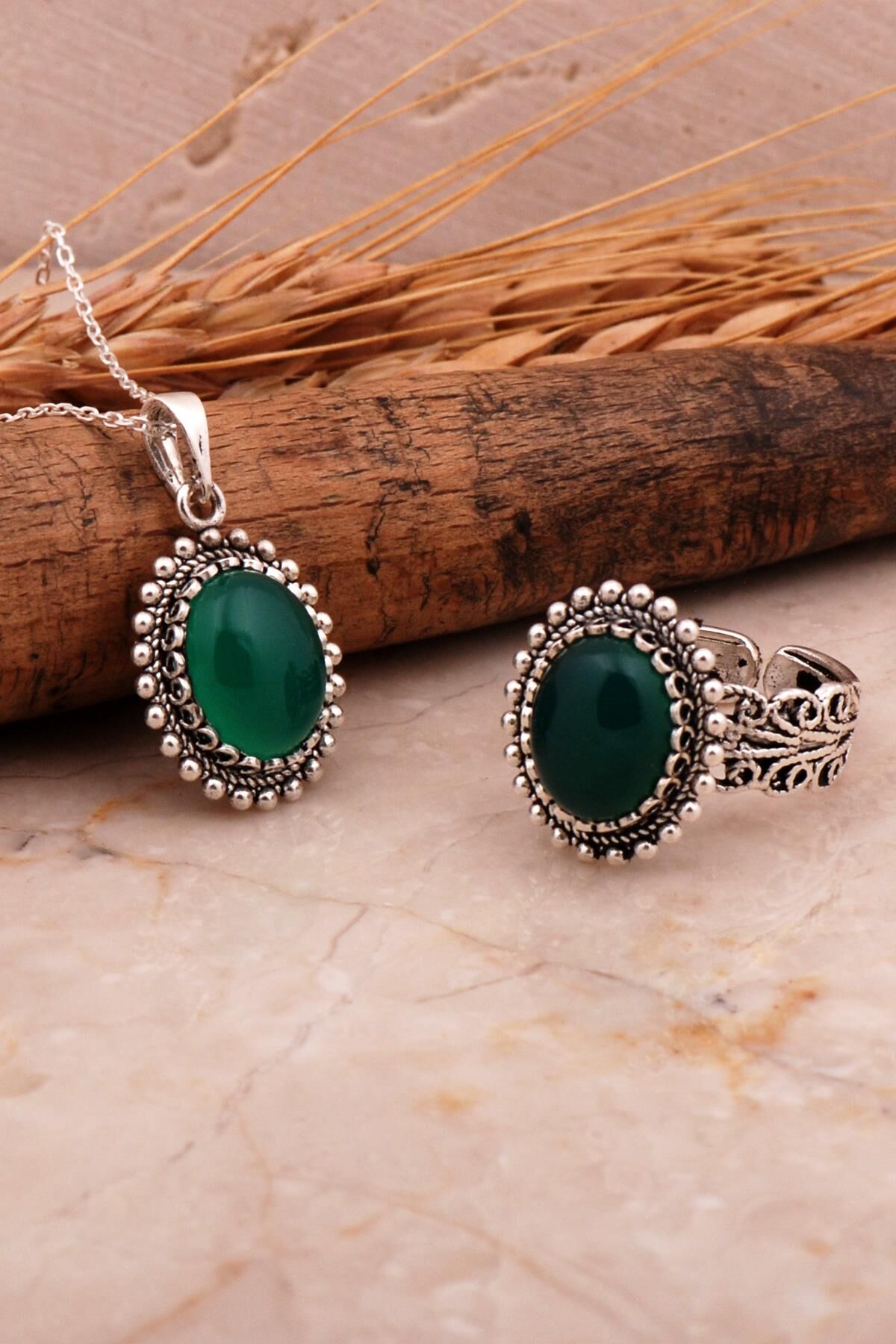 Yeşil Akik Taşlı Telkari Elişi Oval Gümüş İkili Set 2757