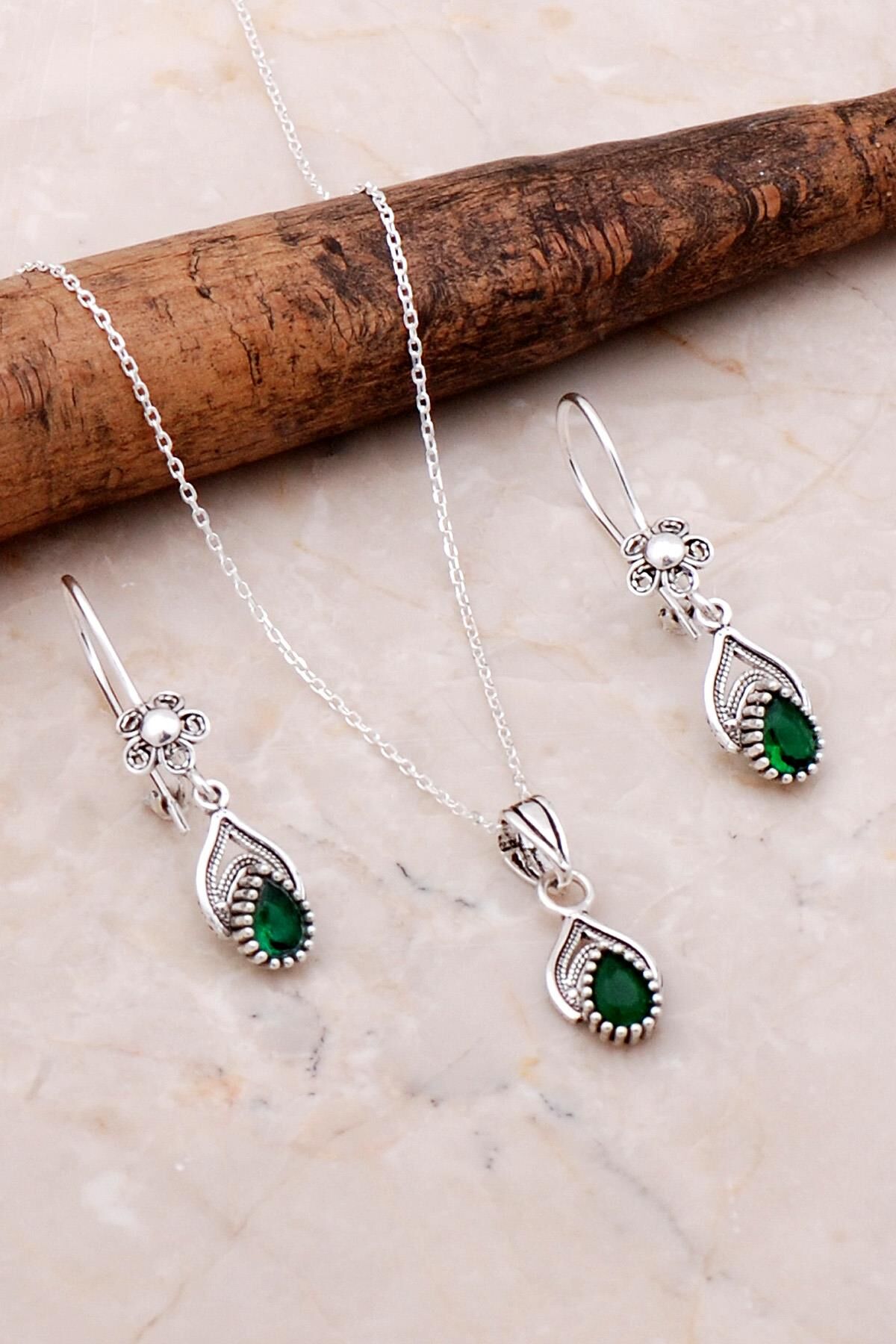 Telkari İşlemeli Elişi Gümüş Zümrüt Set 2195