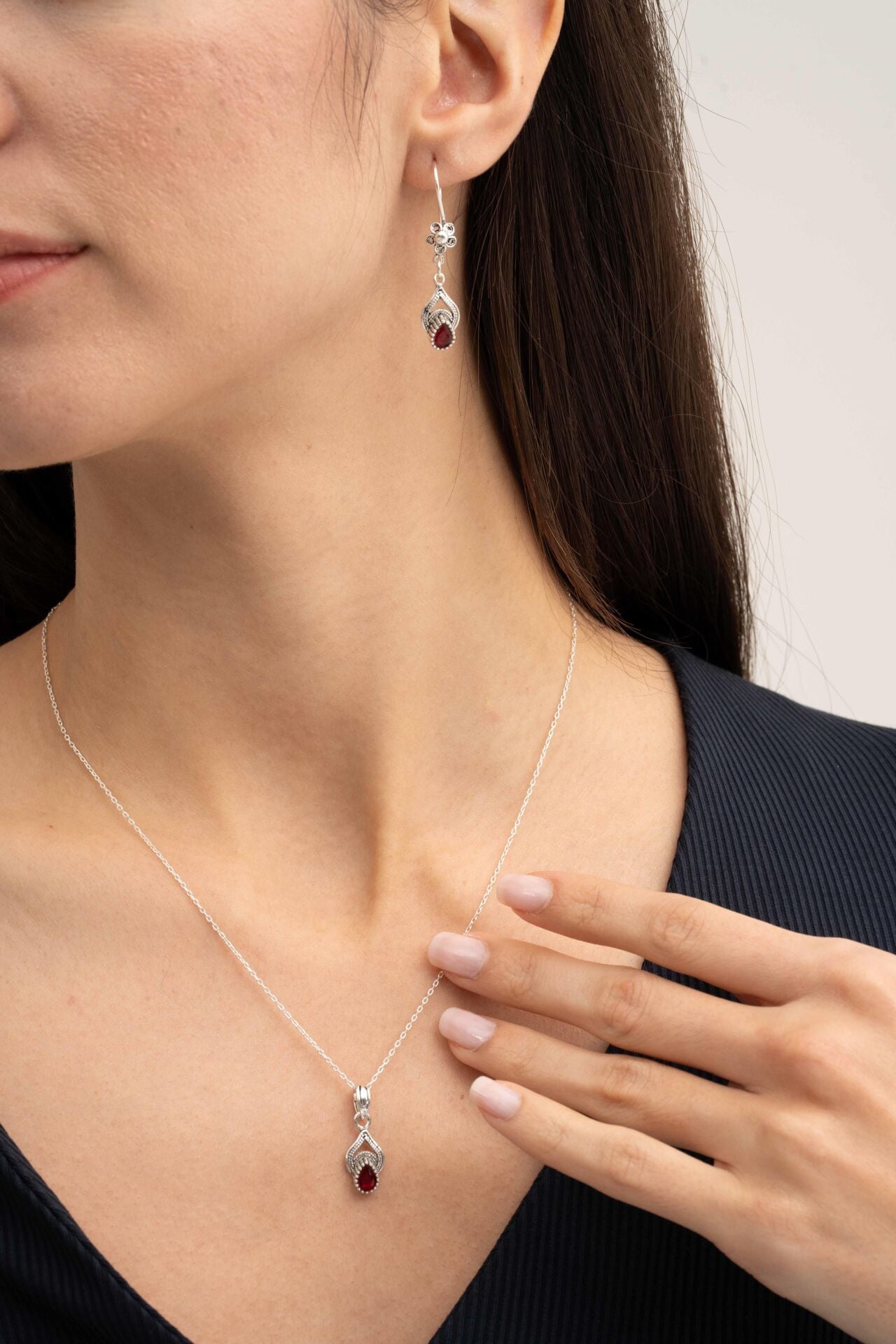 Telkari İşlemeli Elişi Gümüş Yakut Set 2197