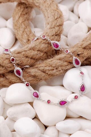 Kök Yakut Damla Montürlü Rodyumlu Gümüş Bileklik 3902