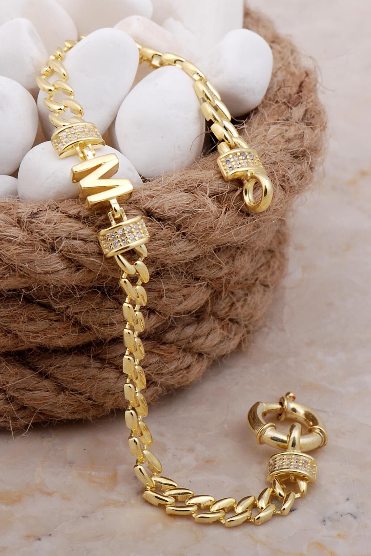 M Harfli Gurmet Altın Yaldızlı Gümüş Bileklik 4039