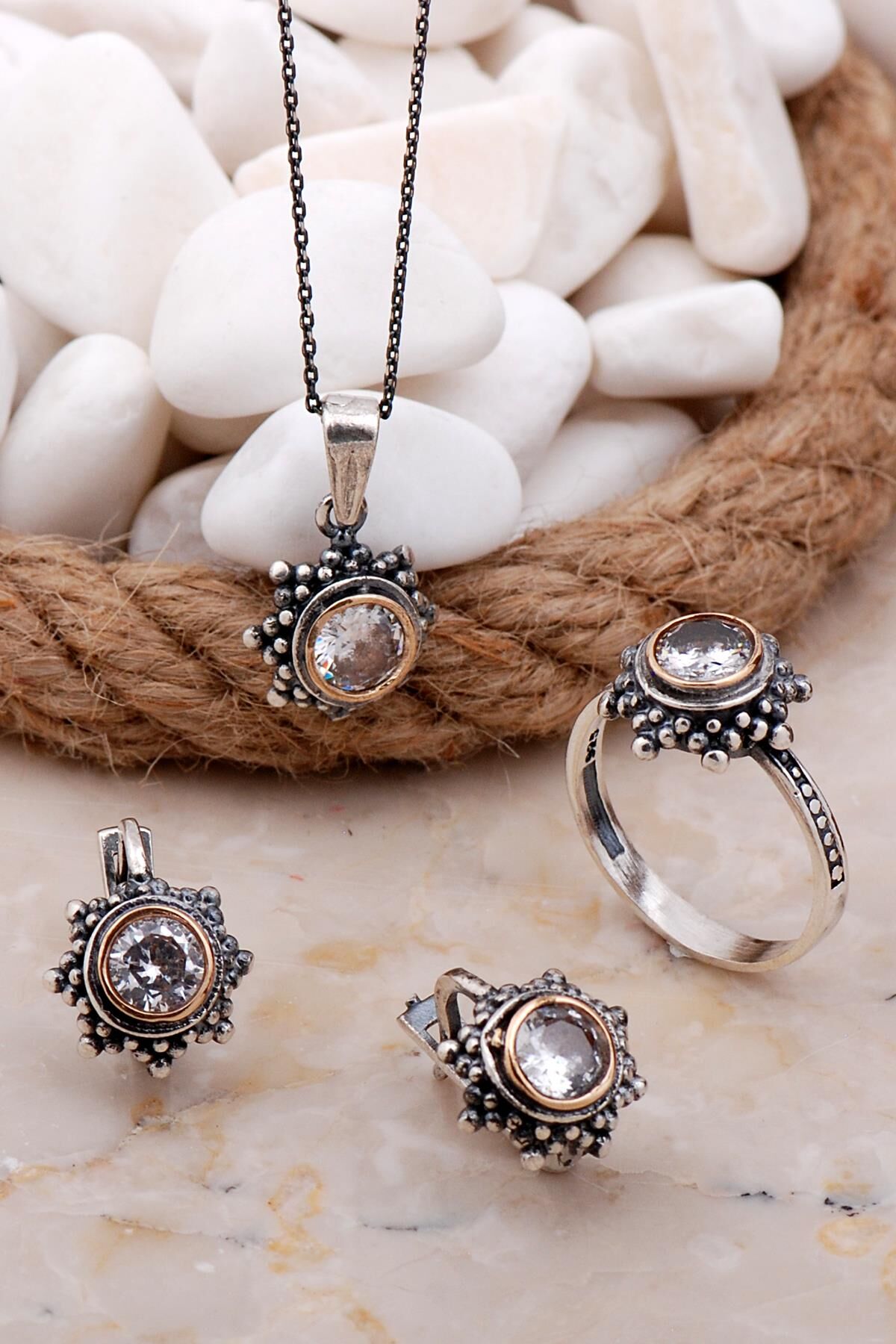 Kuvars Taşlı Gümüş Set 2566