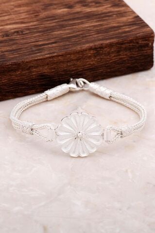 Telkari Ve Kazaziye İşlemeli Gümüş Papatya Bileklik 3236