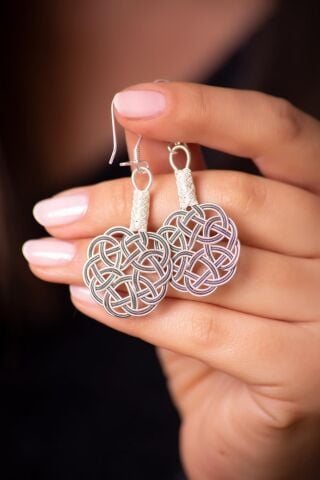 Aşk Düğümü İki Renkli Kazaziye Gümüş Küpe 212