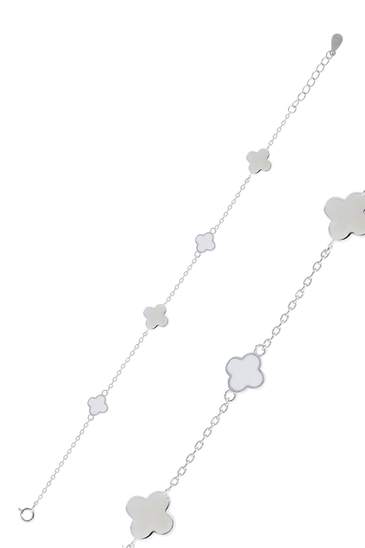 Yoncalı Beyaz Mineli Rodyumlu Gümüş Bileklik 3776