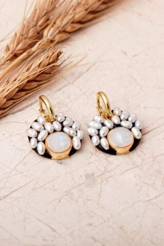 4 Farklı Renk Seçenekli Altın Yaldızlı İncili 925 Ayar Gümüş Halka Küpe 7413