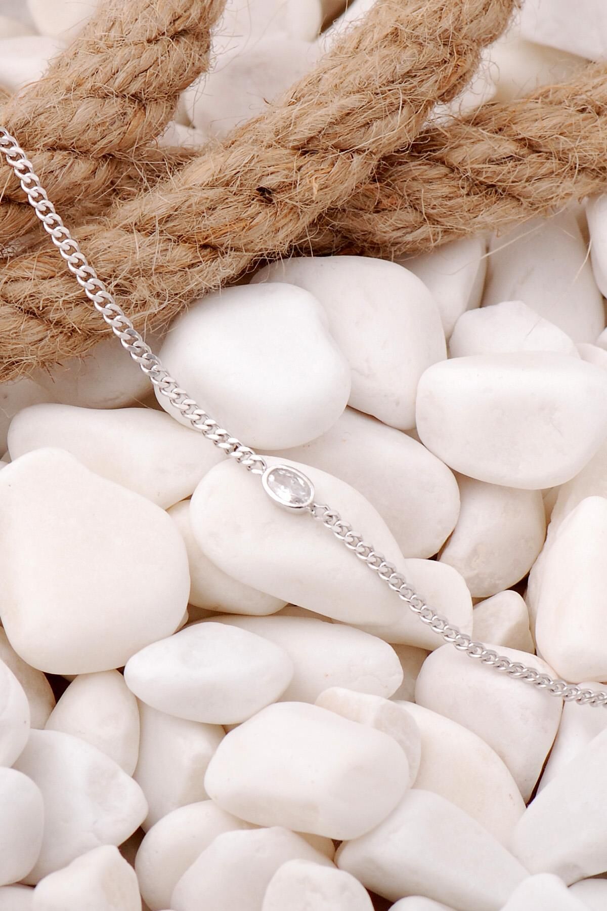 Gurmet Rodyumlu Gümüş Taşlı Tremd Bileklik 3929