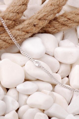 Gurmet Rodyumlu Gümüş Taşlı Tremd Bileklik 3929