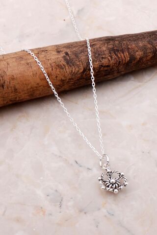 Telkari İşlemeli Elişi Gümüş Mini Çiçekli Kolye 7140