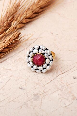 Yakut Taşlı İncili Altın Yaldızlı 925 Ayar Gümüş Ayarlanabilir Yüzük 6009