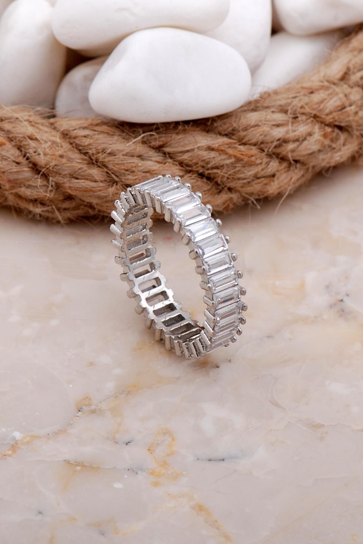 Baget Zirkon Taşlı Tamtur Rodyumlu Gümüş Yüzük 3528