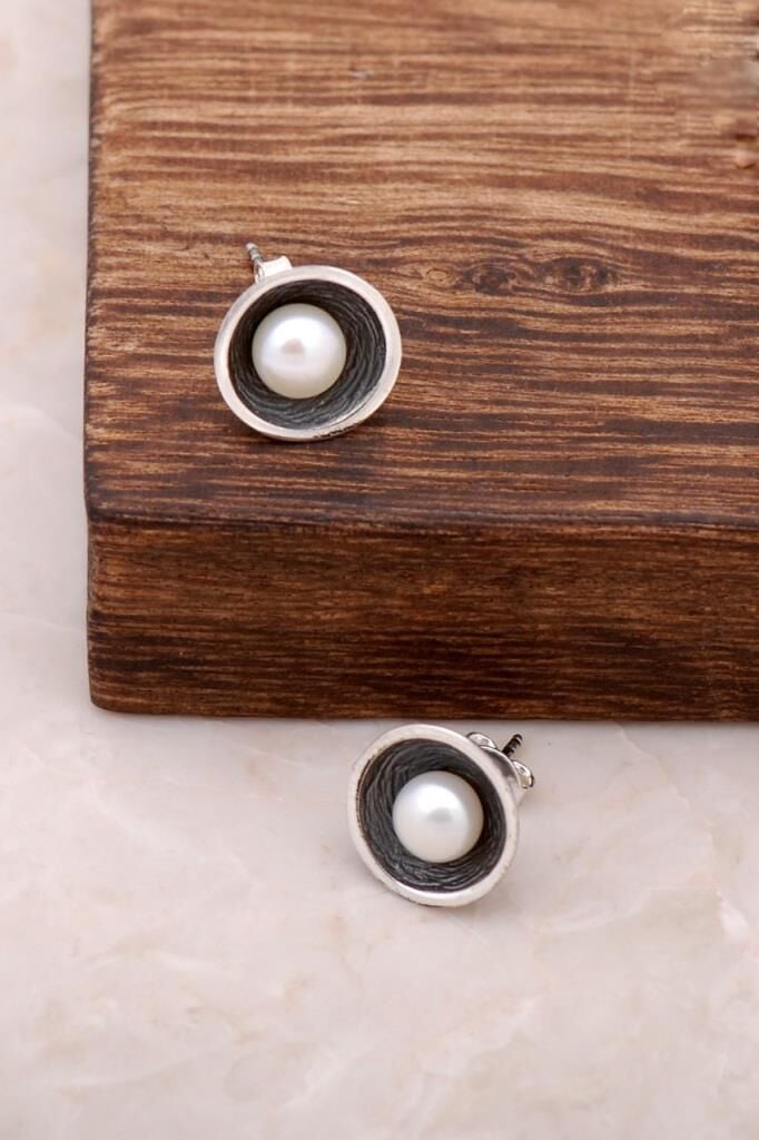 İnci Taşlı Tasarım Elişi Gümüş Küpe 4061