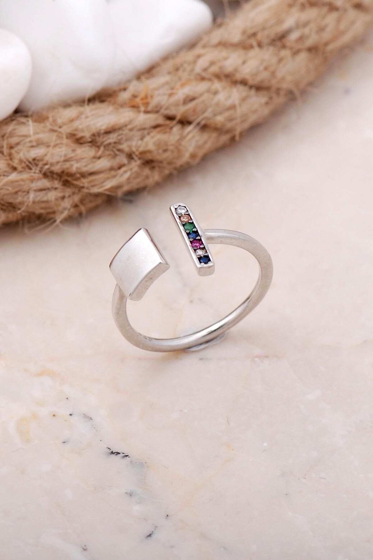 Mix Taşlı Rodyumlu Gümüş Yüzük 3397