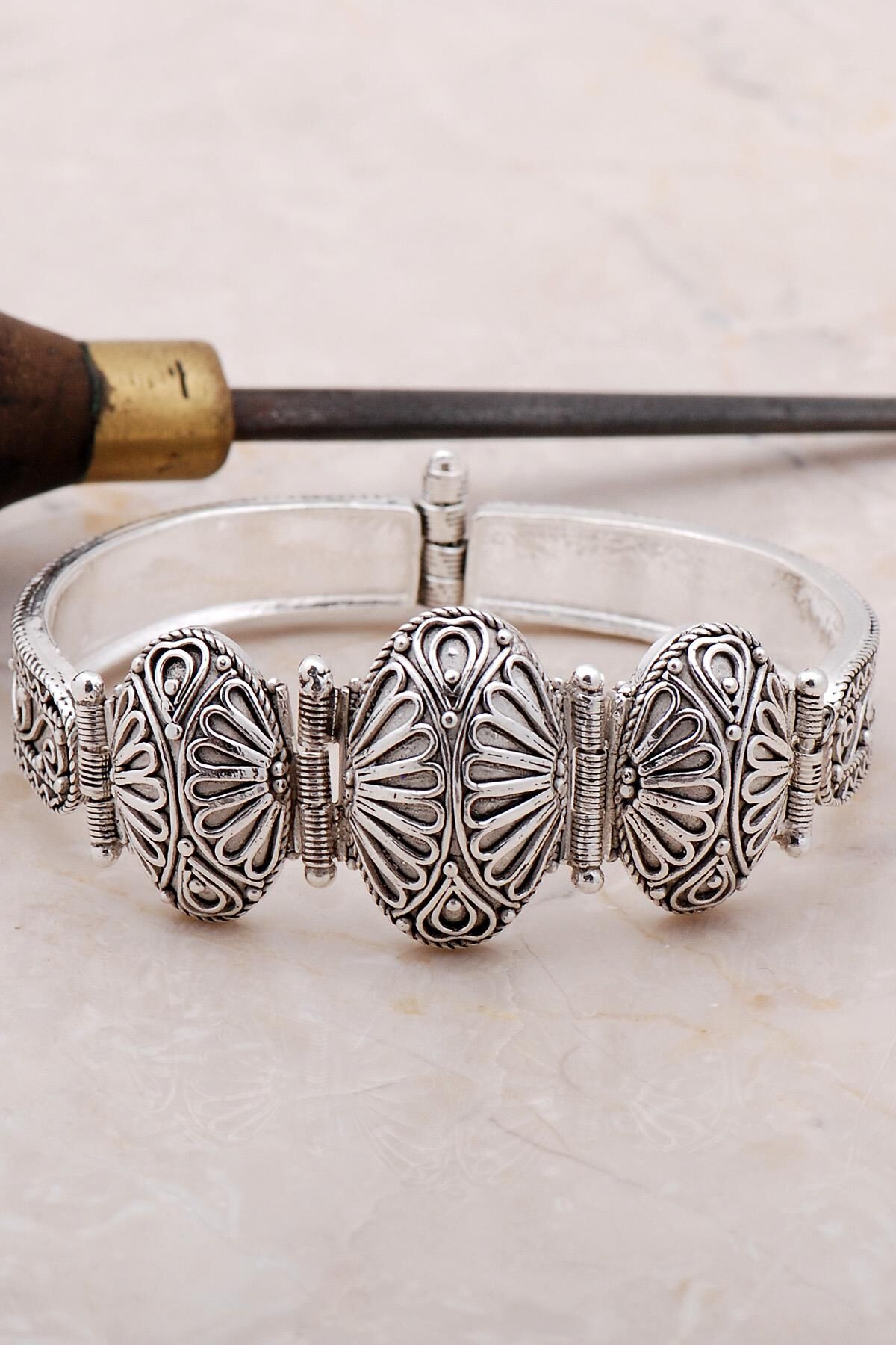 Telkari İşlemeli Gümüş Tasarım Bileklik 3417