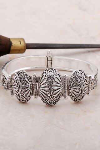 Telkari İşlemeli Gümüş Tasarım Bileklik 3417