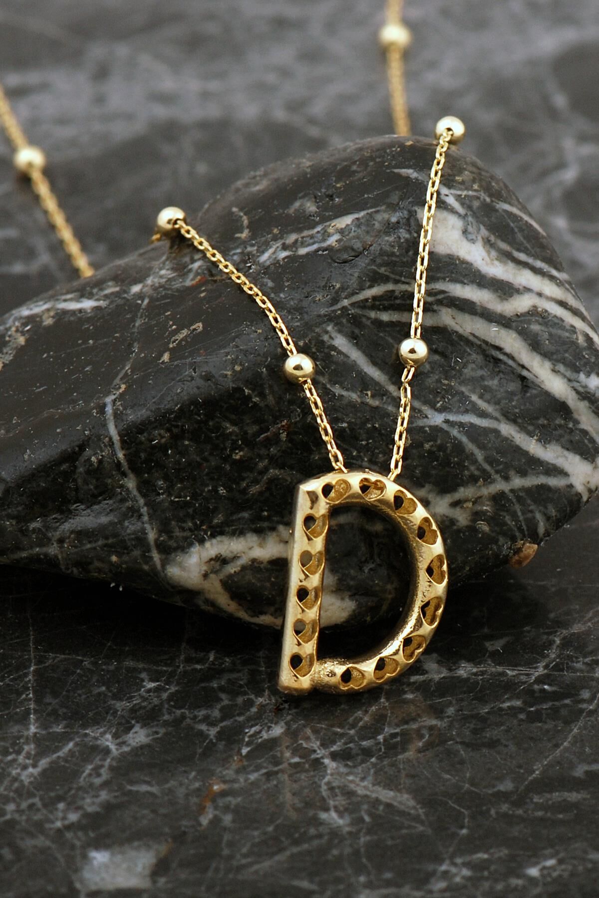 Kalpli Altın Kaplama D Harf Gümüş Balon Kolye 8040