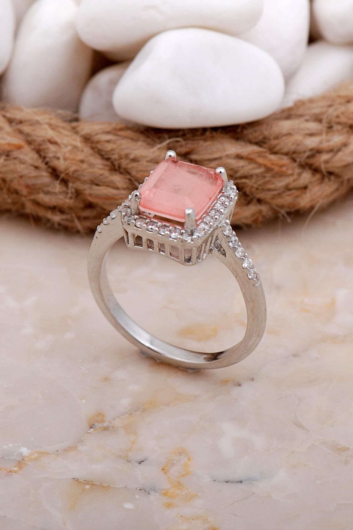 Paraiba Taşlı Baget Rodyumlu Gümüş Yüzük 3548