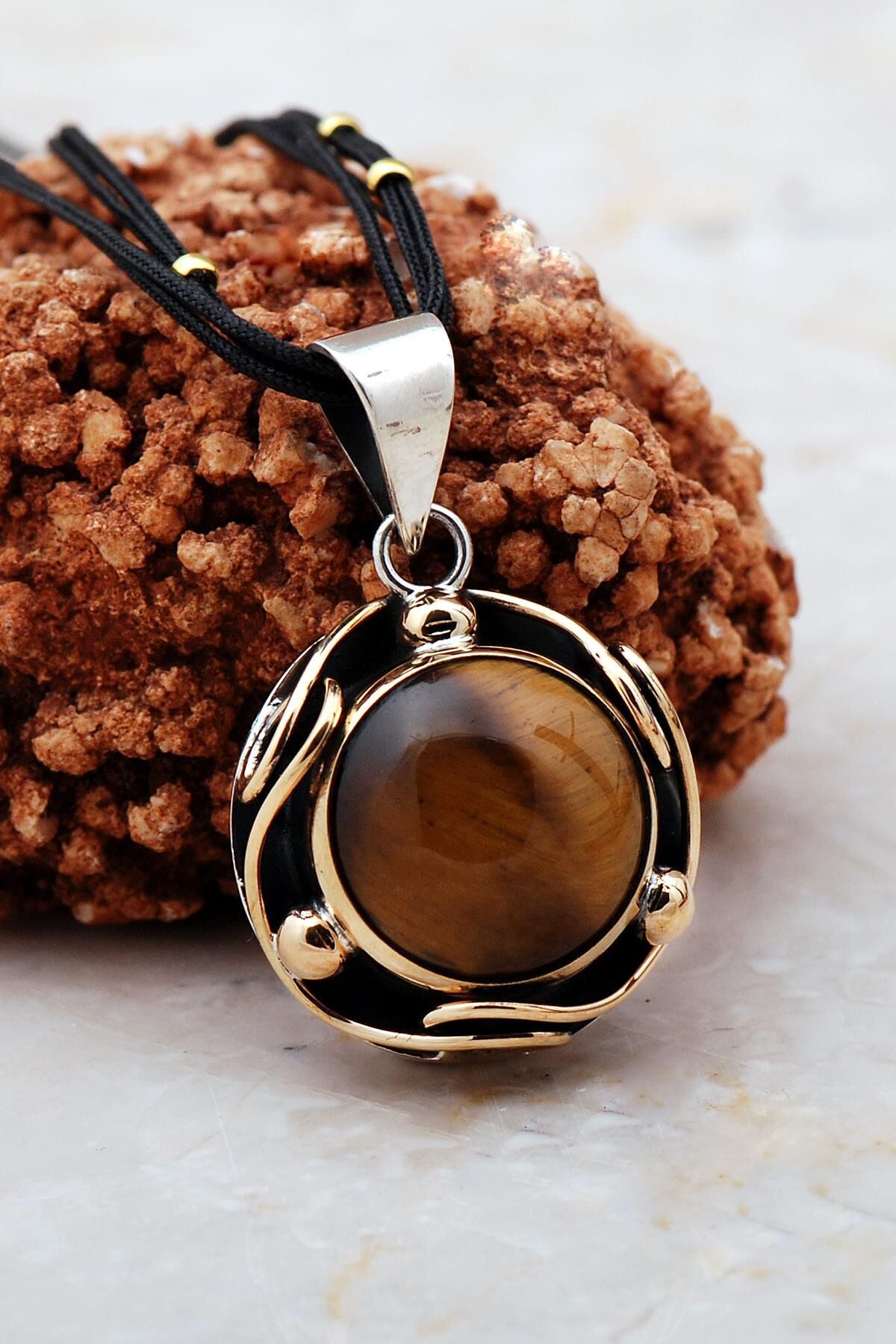 Kaplan Gözü Taşlı Elişi Gümüş Kolye 7365