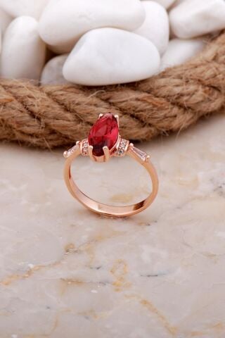 Yakut Taşlı Mekik Rose Gümüş Yüzük 3558