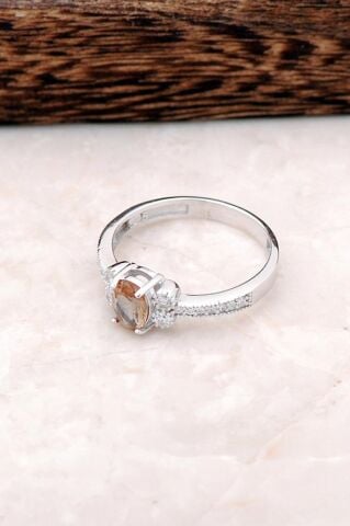 Renk Değiştiren Sultan Taşlı Tasarım Gümüş Yüzük 2050