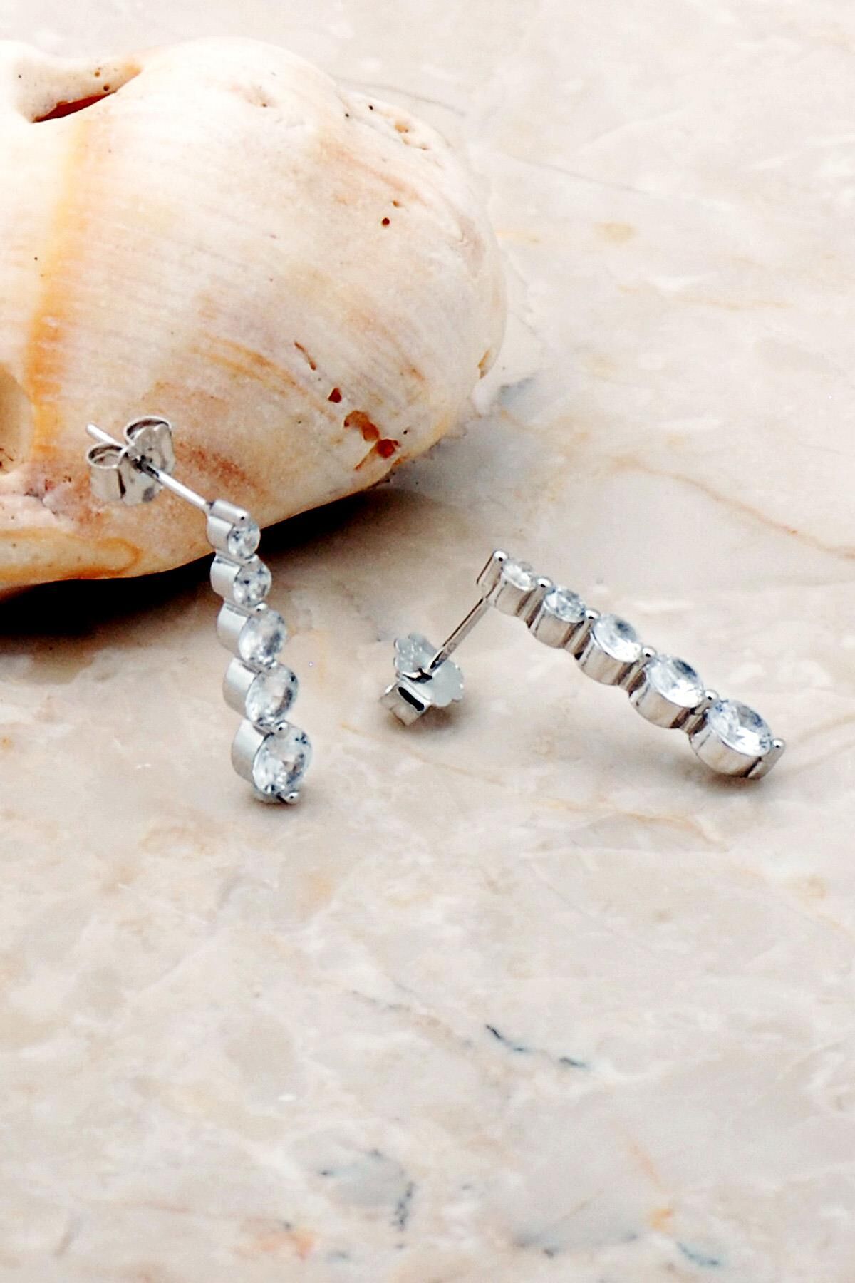 Beştaş Rodyumlu Gümüş Küpe 5236