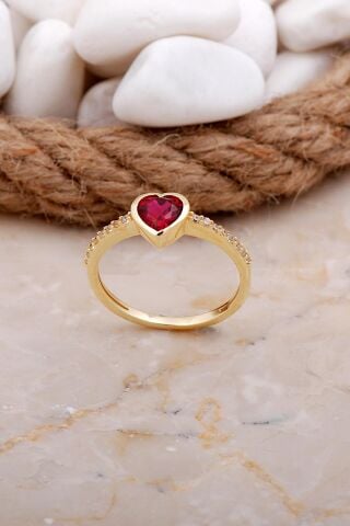 Kalp Yakut Taşlı Altın Yaldızlı Gümüş Yüzük 3567