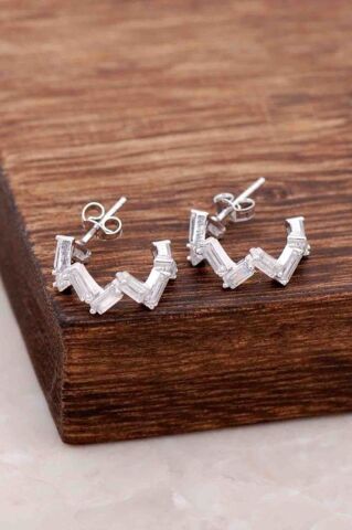 Baget Taşlı Tasarım Gümüş Halka Küpe 4084