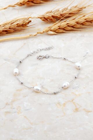 İnci Tek Sıra Rodyumlu Gümüş Bileklik 4745