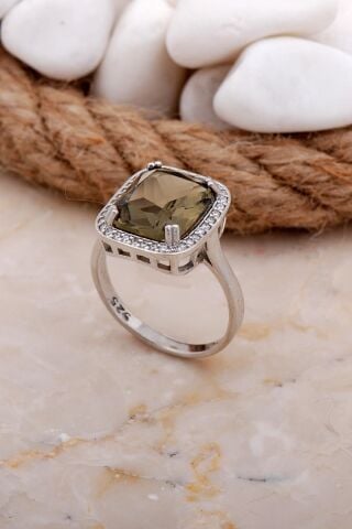 Topaz Taşlı Rodyumlu Gümüş Yüzük 3578