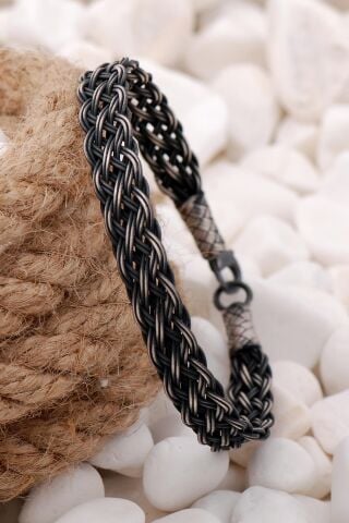 Kazaziye İşlemeli Elişi Sarma Gümüş Erkek Bileklik 3813