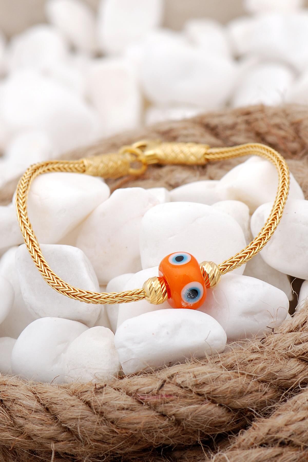 Kazaziye İşlemeli Nazar Boncuklu Elişi Gümüş Bileklik 3824