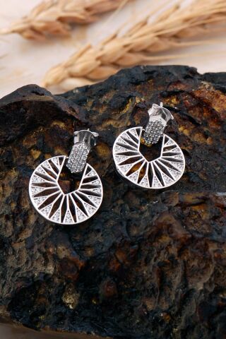 Güneş Işığı Tasarım Rodyumlu Gümüş Küpe 7192