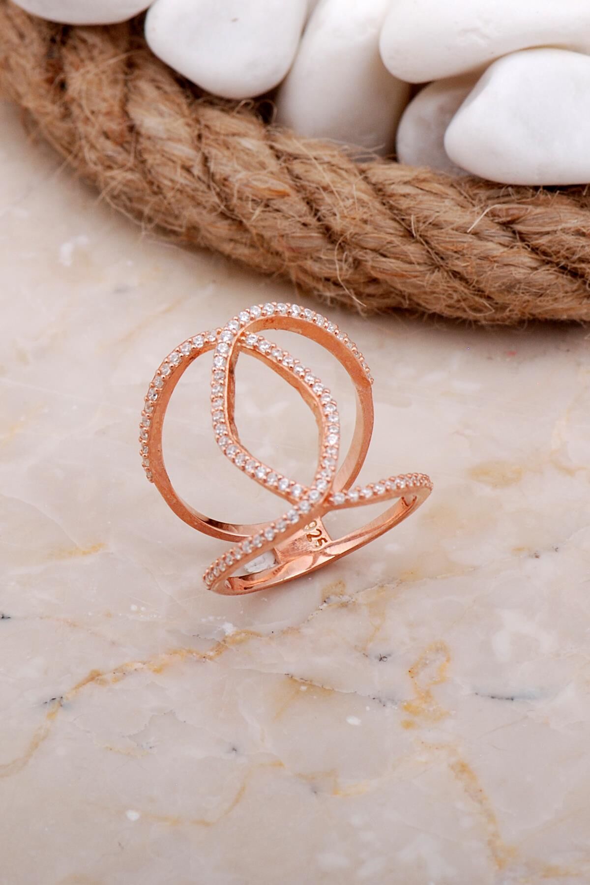 Tasarım Uzun Rose Gümüş Yüzük 3601