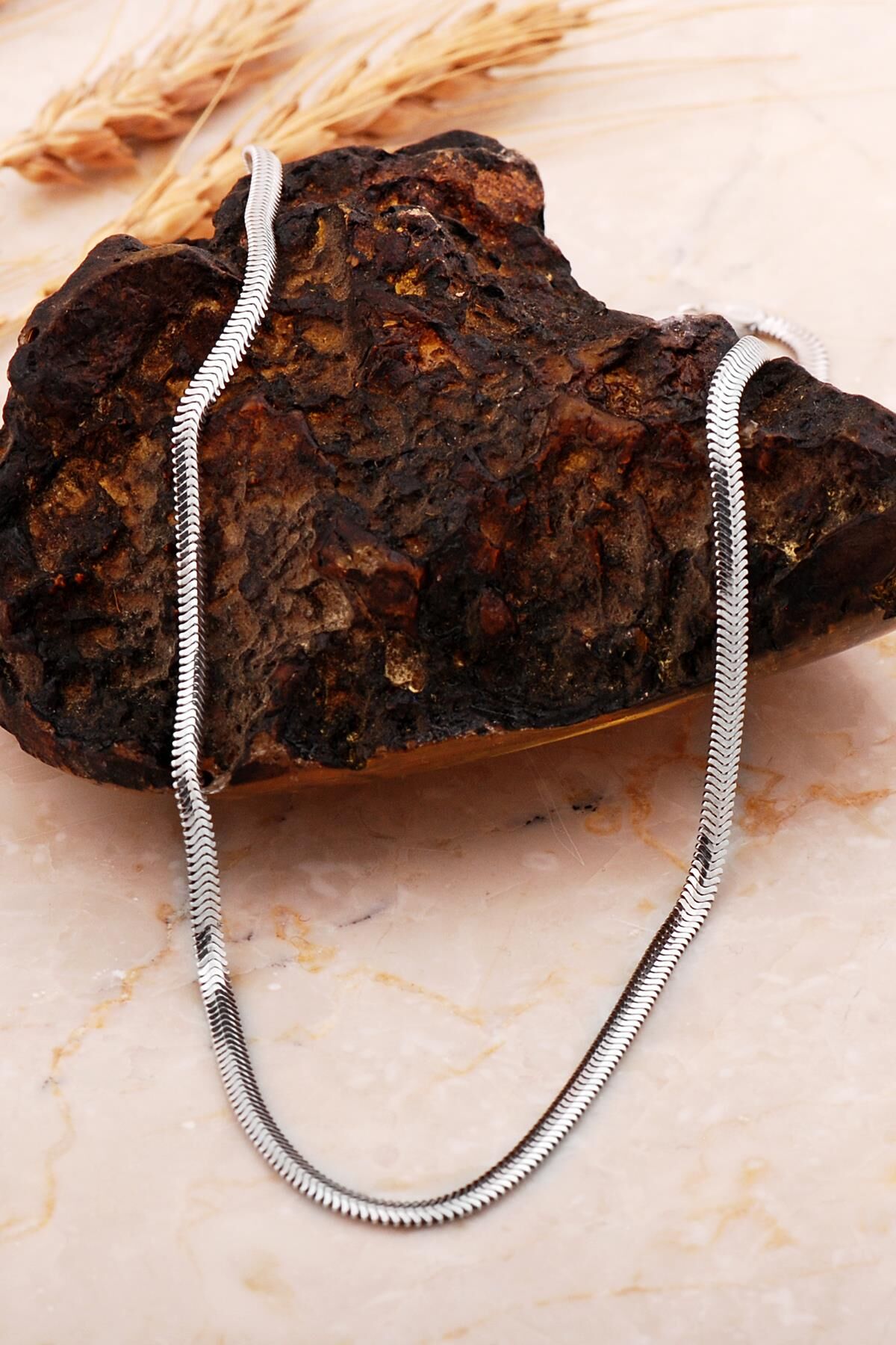 İtalyan Balık Sırtı 3,5 Mm Rodyumlu Gümüş Zincir Kolye 8077