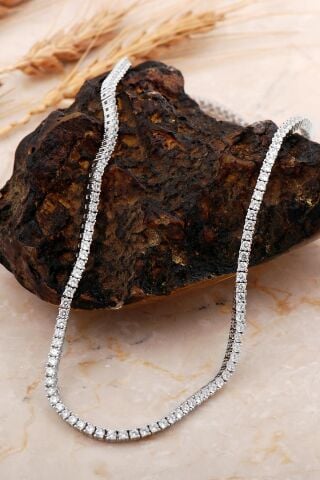 Su Yolu 2,5 Mm Pırlanta Montürlü Gümüş Kolye 8079