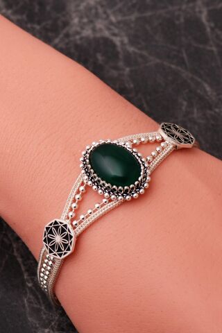 3 Farklı Doğal Taş Seçenekli Anadolu Motifli Midyat Hasırı 925 Ayar Gümüş Oval Bileklik 4888 Yeşil Akik Taşı (Yeşil)