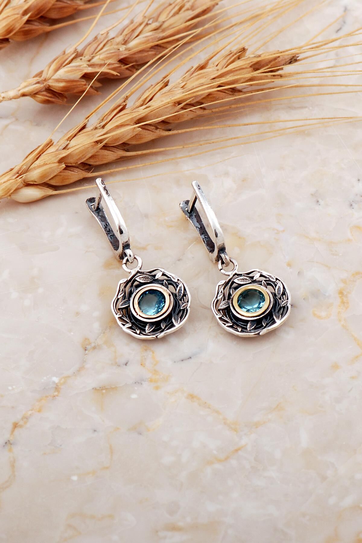 Akuamarin Taşlı Sarmaşık Tasarım Elişi Gümüş Küpe 7204