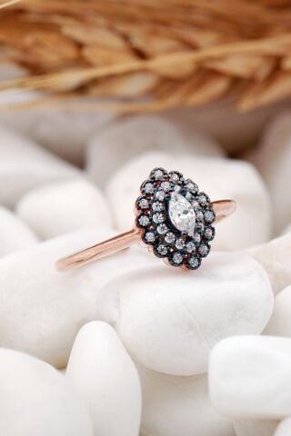 Elmas Montürlü Rose Gümüş Yüzük 3215