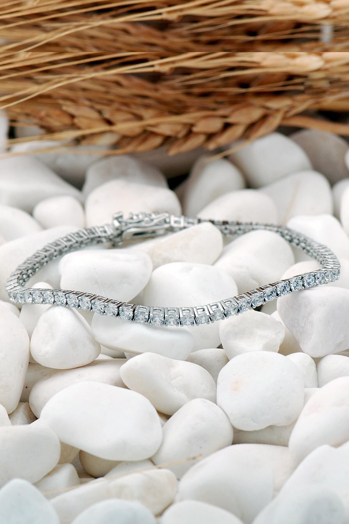 Su Yolu 2,5 Mm Pırlanta Montürlü Gümüş Bileklik 3835